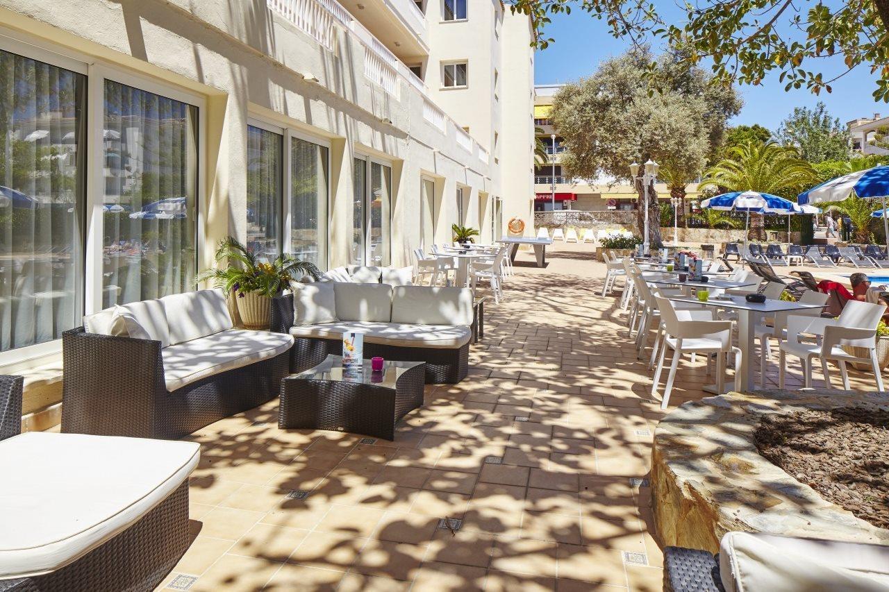 Отель Thb Dos Playas - Adults Only Кала Ратьяда Экстерьер фото
